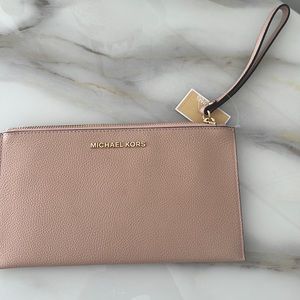 Michael Kors wristlet